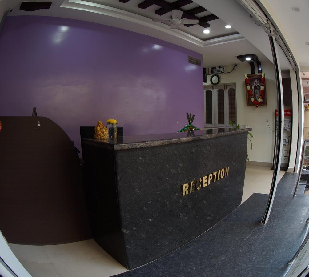 Oyo Flagship 74392 Hotel Mahesh Residency Hyderabad Eksteriør bilde